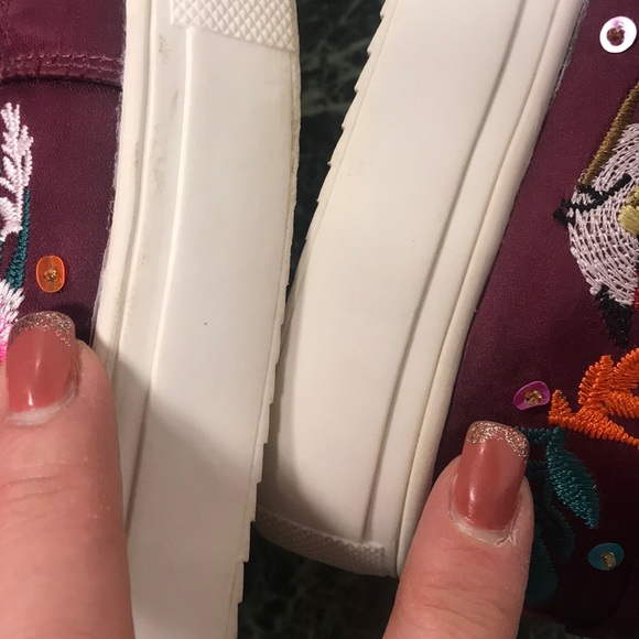 EUC MAROON RED SATIN EMBROIDERED SNEAKERS SIZE 6 - Picture 8 of 8